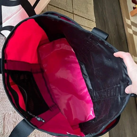 The North Face Base Camp Tote Bag Hot Pink - Picture 3 of 7